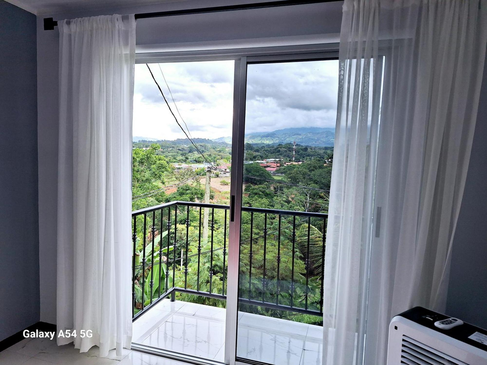 Vistas Del Sol-Casa Victoria Hostel San Isidro De El General Εξωτερικό φωτογραφία